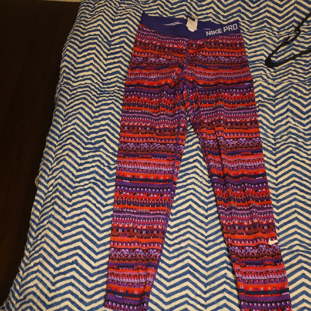 Nike Kids Leggings - Purple and Red Pattern